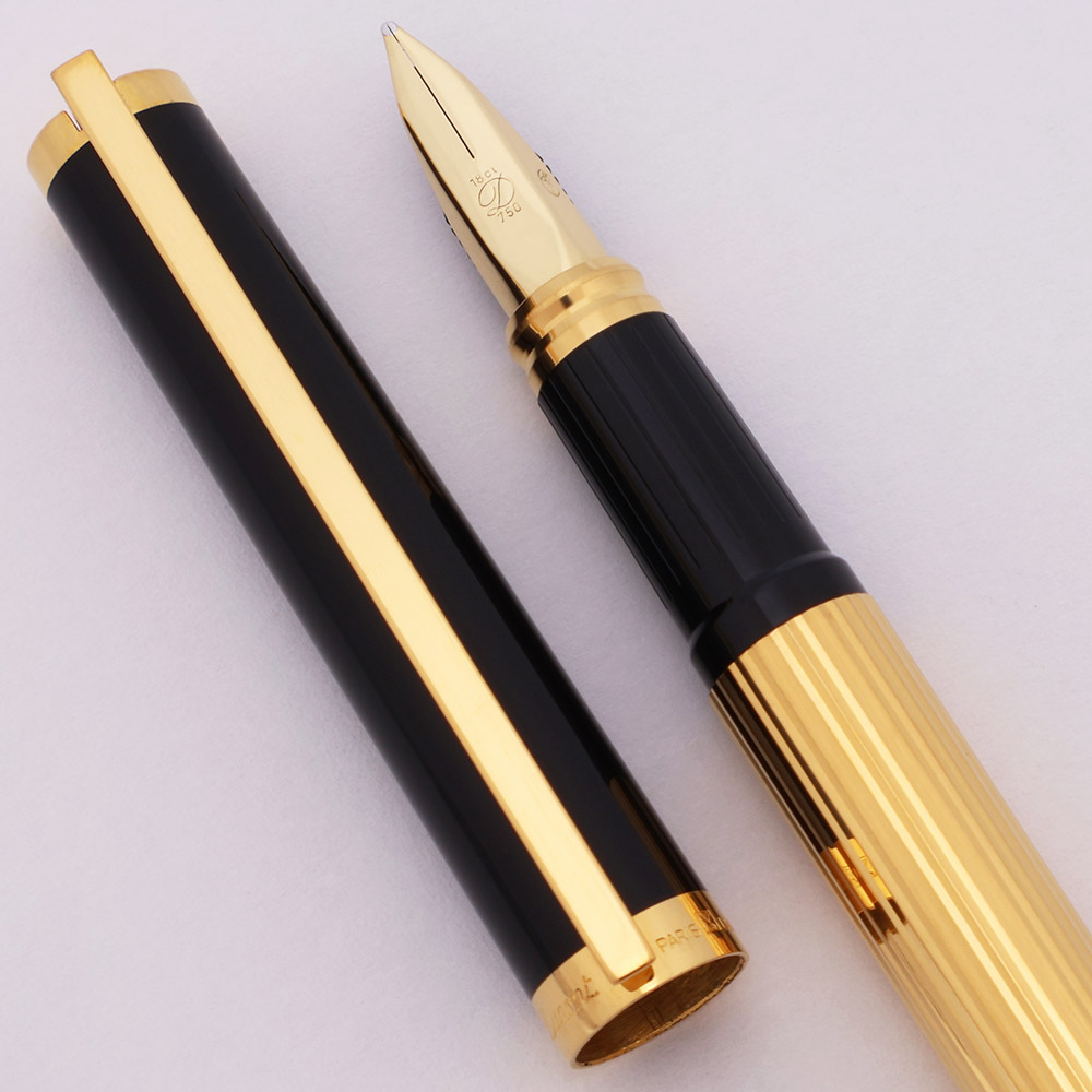 S.T. Dupont ブラック ゴールド 万年筆 18k S T Dupont Classique Fountain Pen (1970s) - Black and Gold